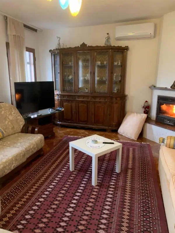 Guesthouse Villa Rosa Berat Main image